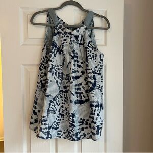 Ladies sleeveless linen top, size medium